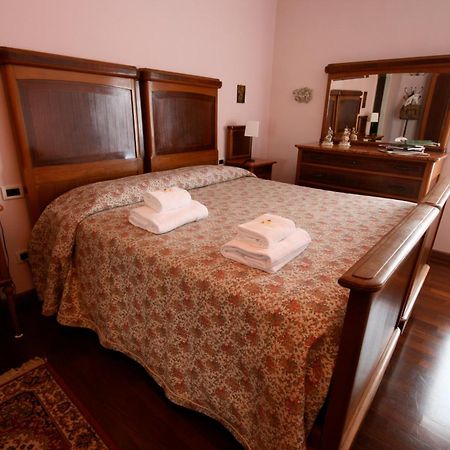 Corte Posta B&B - Parcheggio E Bagno In Camera Mantoue Chambre photo