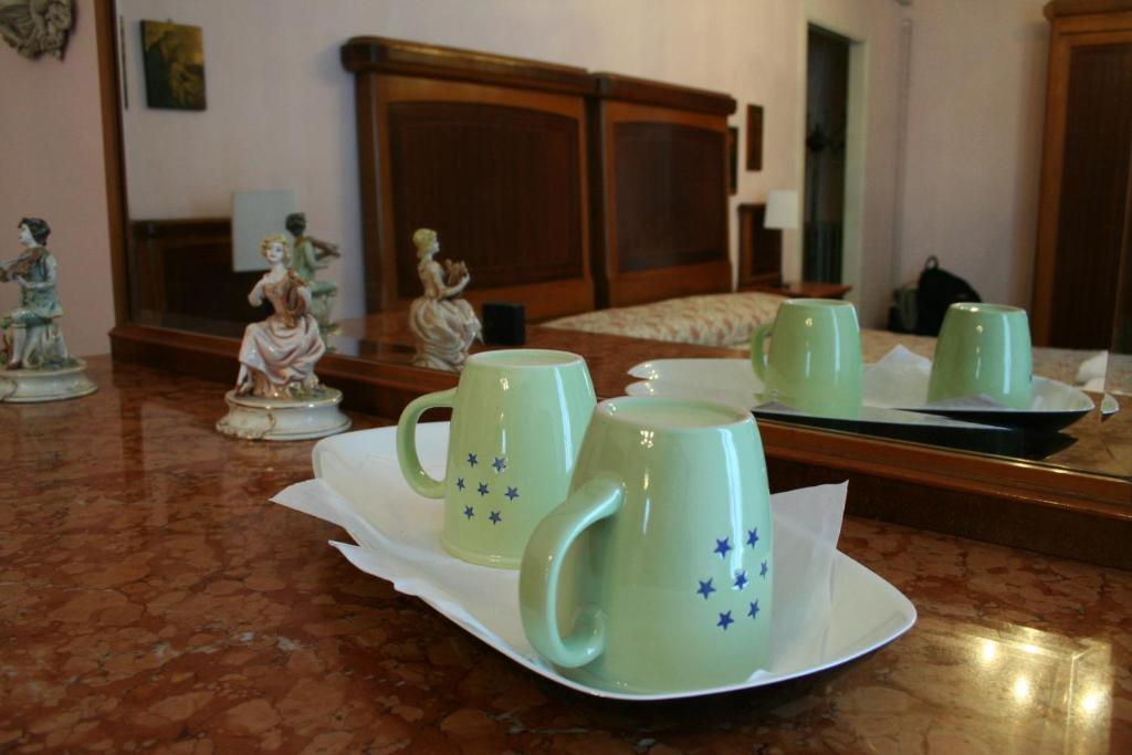 Corte Posta B&B - Parcheggio E Bagno In Camera Mantoue Chambre photo